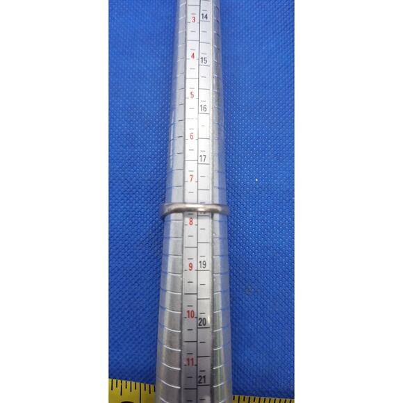 Round Cut Pearl White Opal Ring- 925 Sterling Silver- 7.75 - Picture 9 of 10